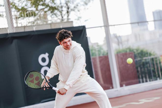 论员韩乔生 论员韩乔生